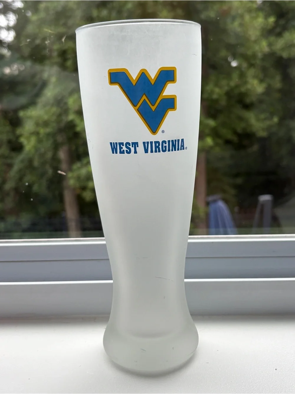West Virginia Mountaineers WV Logo Frosted Pilsner Beer Glass Barware
